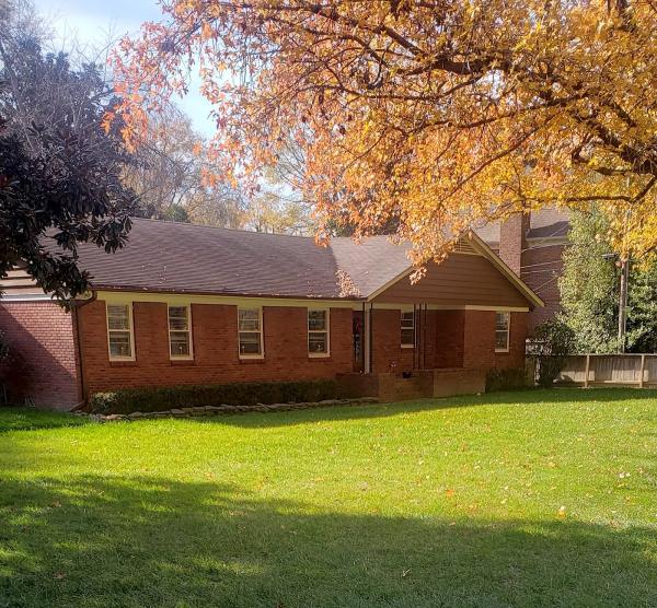 Diamond Lawn Care & Landscape LLC