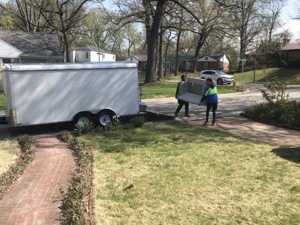Big Helpful Gentlemen Moving