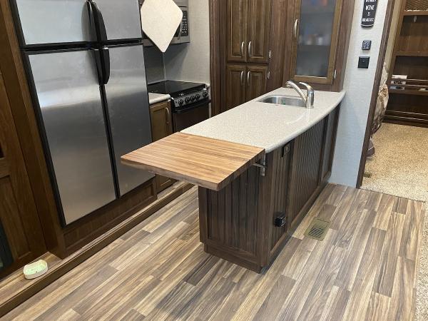 Plainsman Woodworking LLC