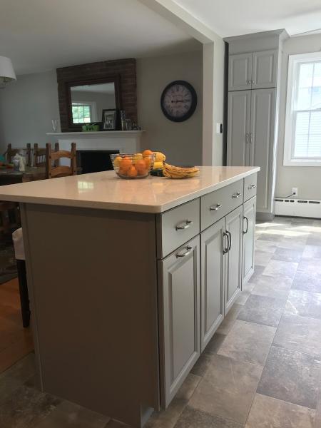Eztop Kitchens and Bath Co LLC