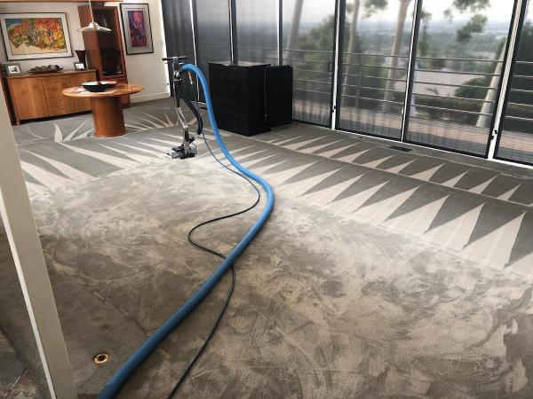 Quik Dry Carpet & Tile Cleaning