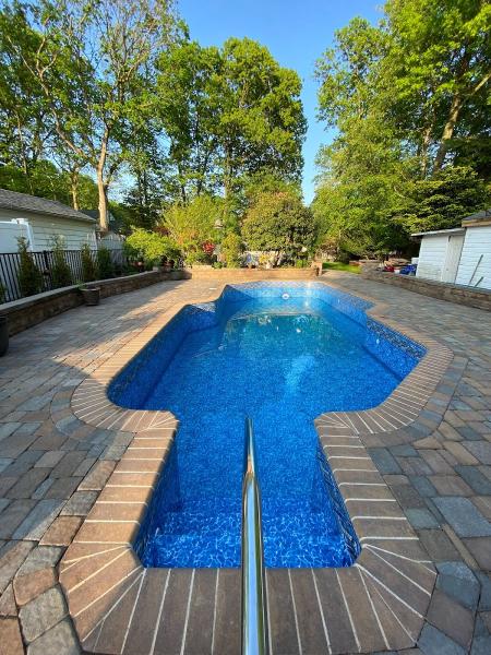 Friendly Guy's Pool Service