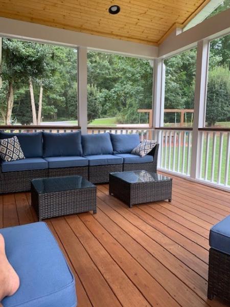 Deckscapes Inc