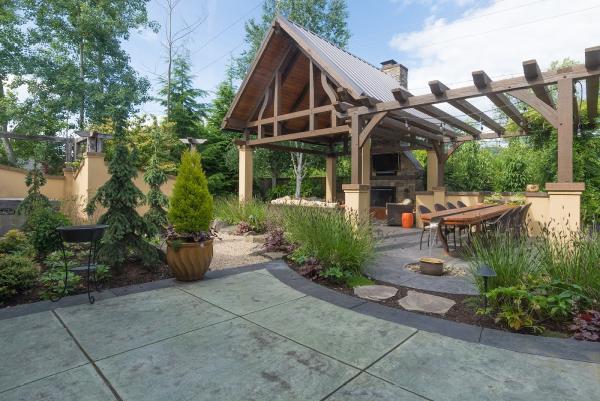 McCann's Roofing and Construction