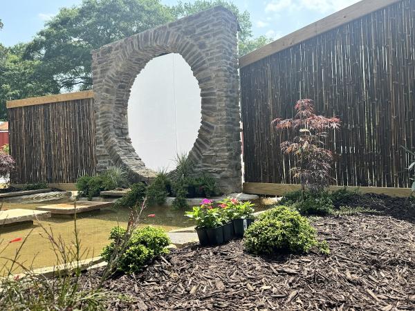 Curb Appeal Scenes and Scapes