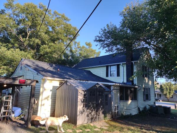 Moore's Roofing
