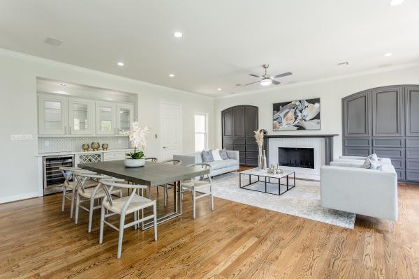 The Home Staging For Houston Design Team