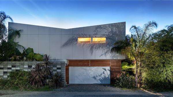 SAC Studios (Serrao Architecture + Construction)