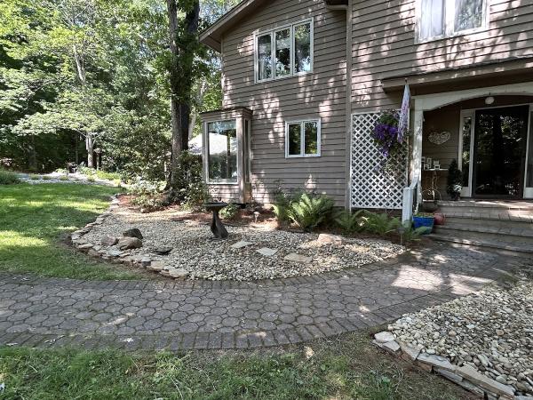Hayes Excavating & Landscape Llc.