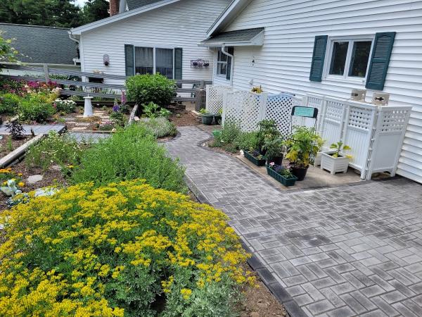 East Coast Sealcoating & Paving