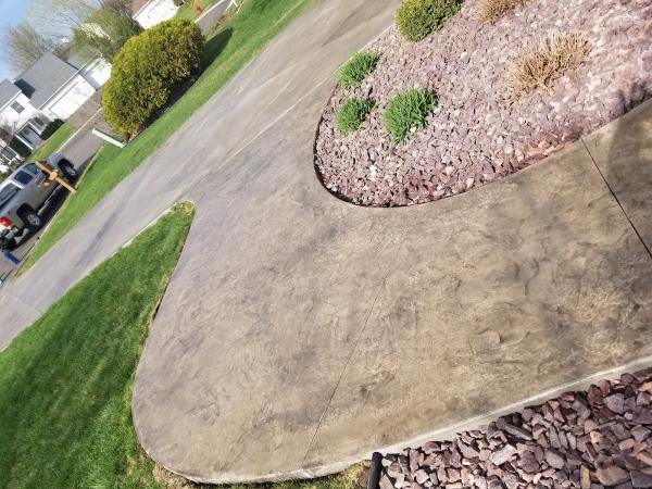 MG Concrete LLC