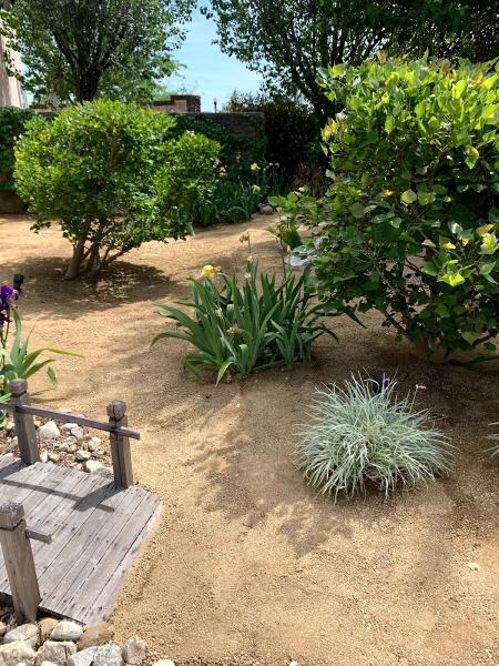 Marroquin's Landscaping & Maintenance Services Inc.