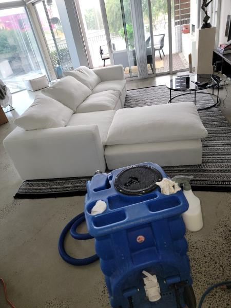 Ronin's Carpet & Upholstery Cleaning