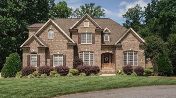 Just Call Brenda Real Estate Team