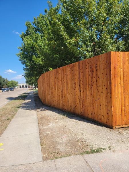 Everlast Gates & Fence