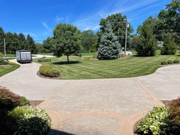 Chip's Landscaping Inc