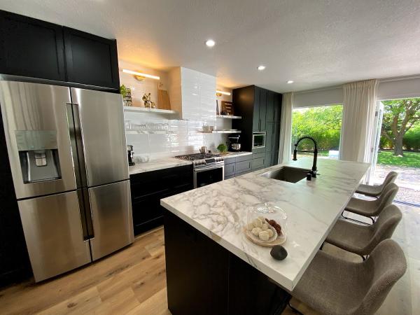 BH Tile and Stone