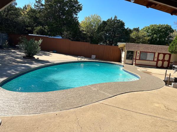 King Pools