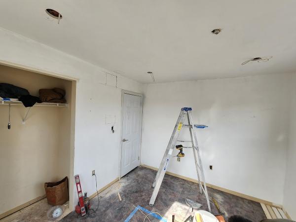 R&J Remodelation L.l.c.