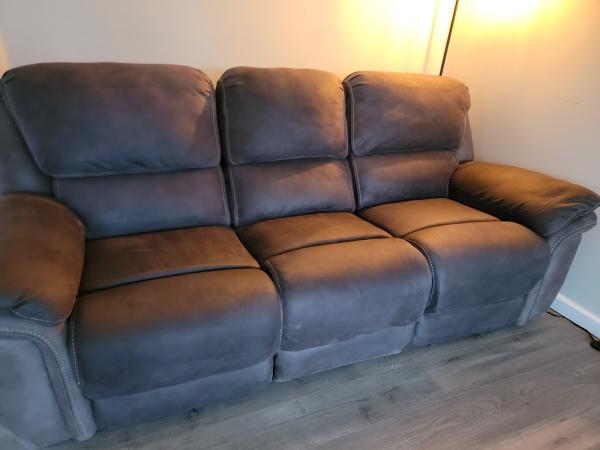 AAA Carpet & Upholstery Cleaning