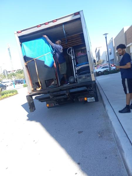 King Moving & Delivery Inc.