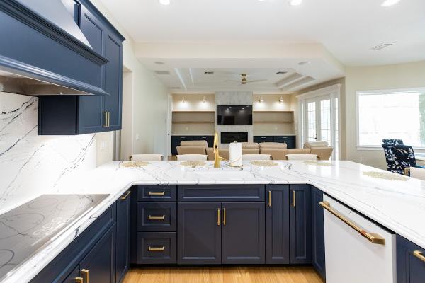 Metro Flooring & Cabinets