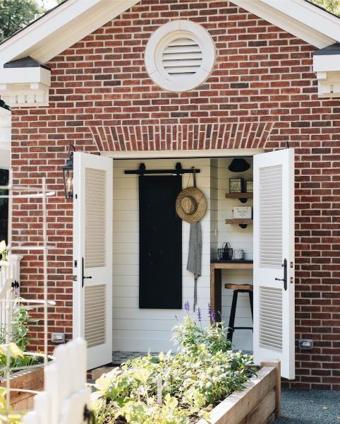 Hackley & Associates Architects Inc.