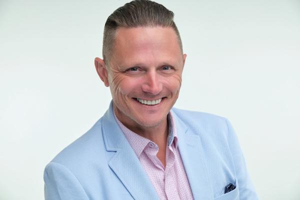 Chris Gurnee Team