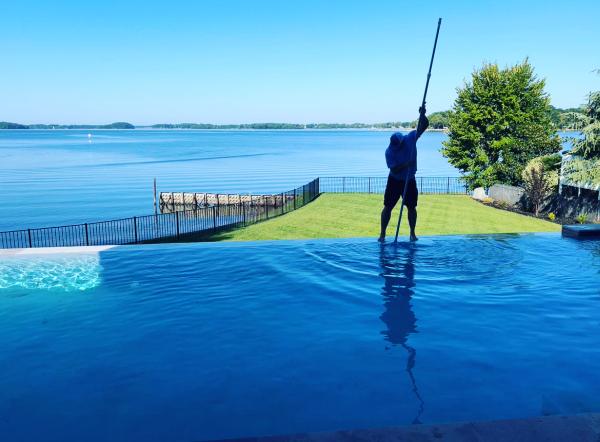 Freedom Pool Service
