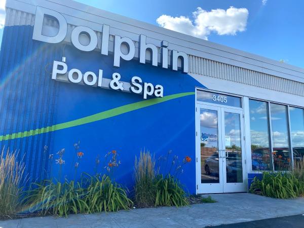 Dolphin Pool & Spa