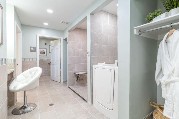 Lashane Construction and Design