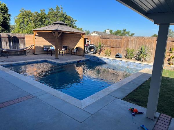 Lomeli Tile & Outdoor Living