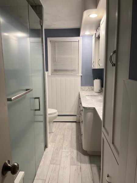 Aguirre Modern Tile (Amt)
