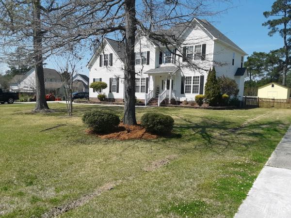Grasshoppers Lawn Service