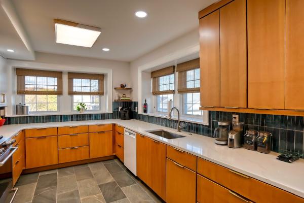 Holod's Kitchen & Bath