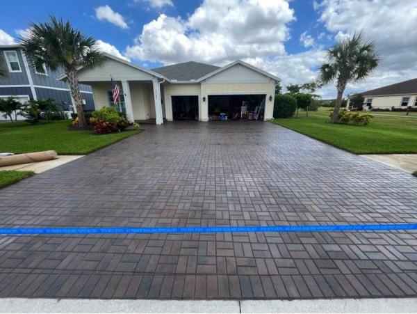 A Buff & Beyond Pressure Washing