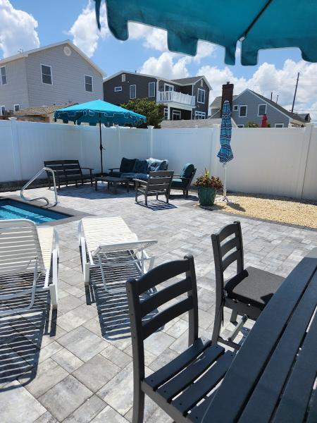 Artistic Pavers & Landscaping LLC
