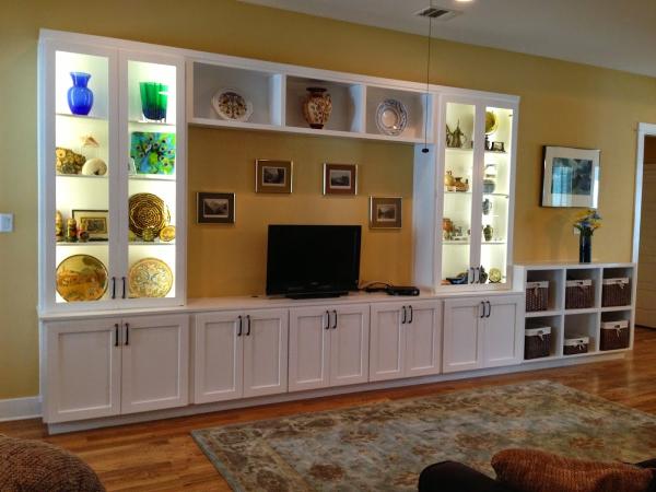 Distinctive Wood Crafts