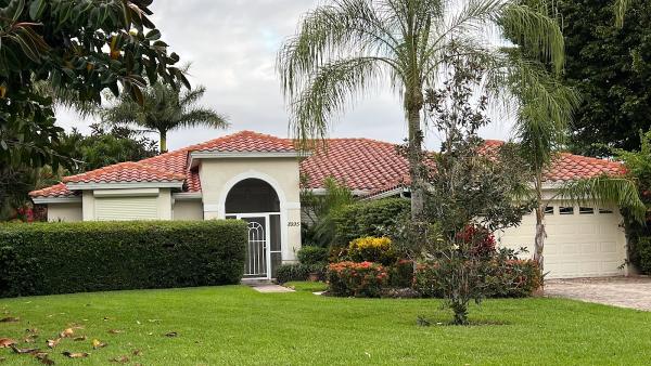 Tops Roofing and Restoration