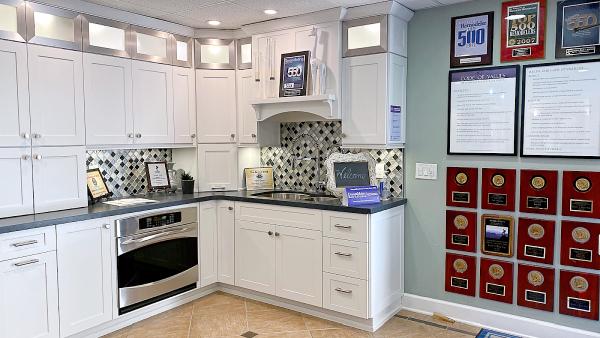 Dreammaker Bath & Kitchen