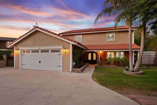 Re/Max 2000 Realty: Cherry Wang