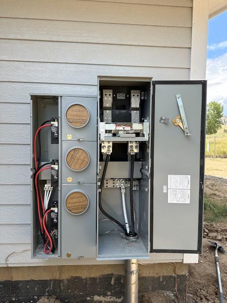 Azteca Electric LLC