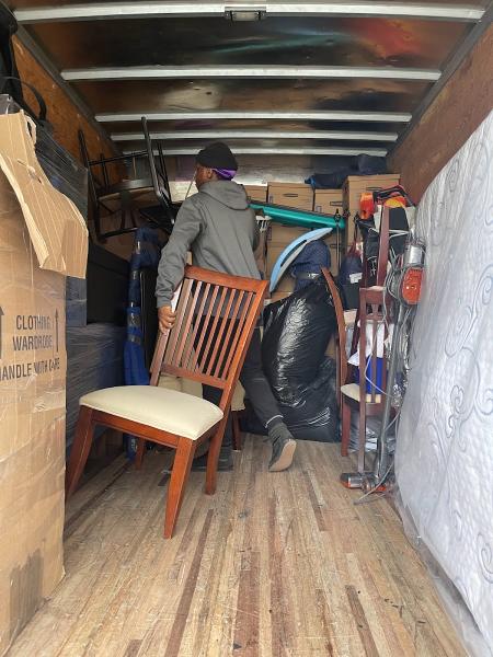 Quick Bee Moving/ Movers/ Junk Removal