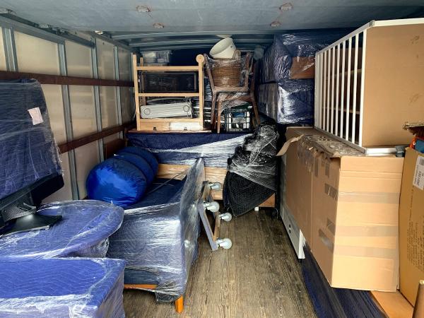 Quick Bee Moving/ Movers/ Junk Removal