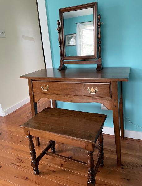 CLS Custom Upholsterers & Furniture Refinishing