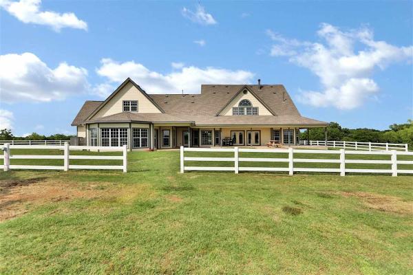 Pam & Barry's Team Re/Max Professionals