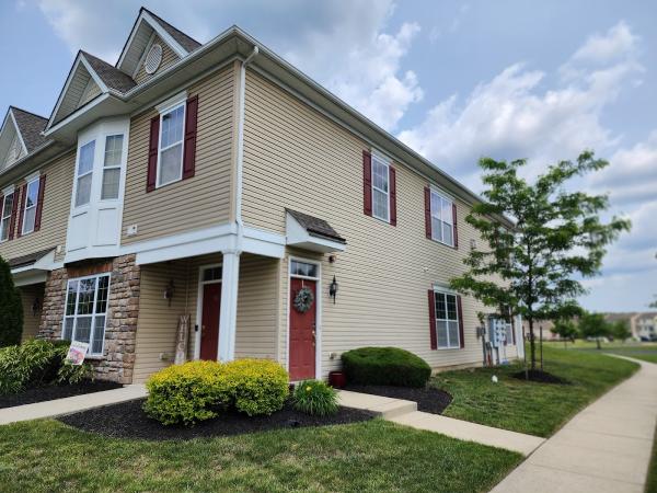 Christopher Valianti at Re/Max Preferred