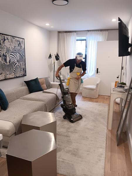 Reypalm Cleaning and Tailoring Services