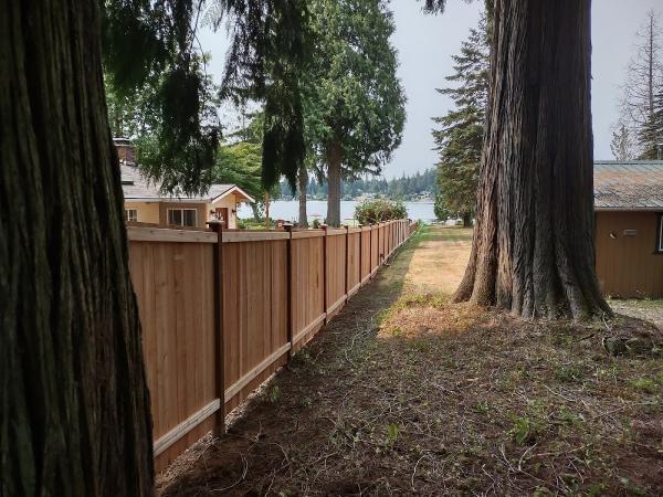 Roughneck Fence LLC