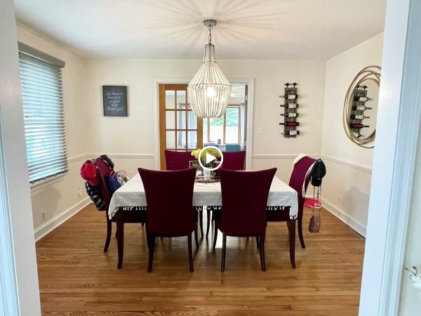 Sunshine Cleaning OF Delaware LLC
